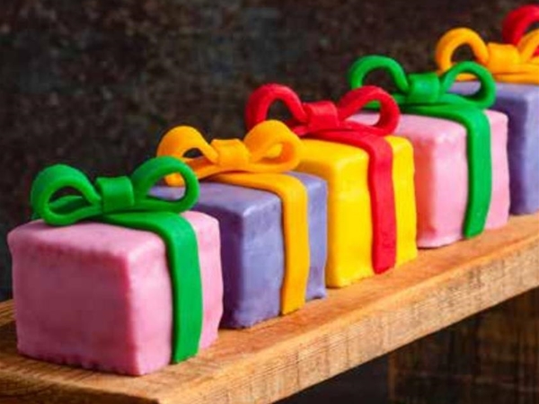 Kerstcadeautje per 4 stuks